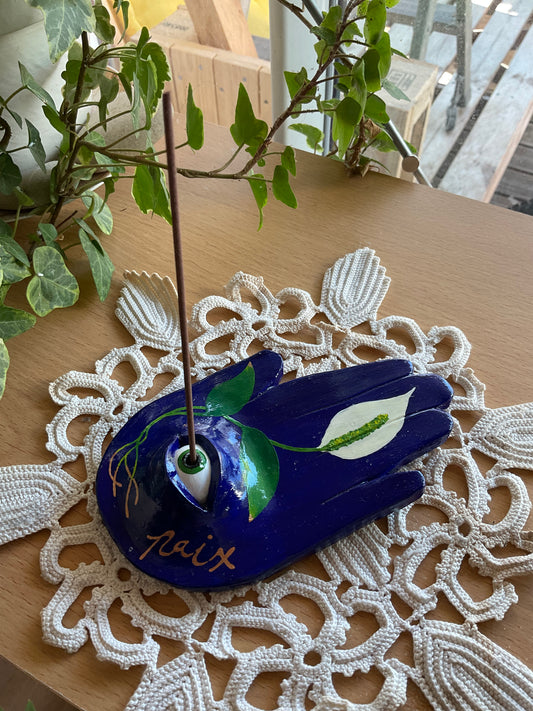 Main mystique / SÉRÉNITÉ